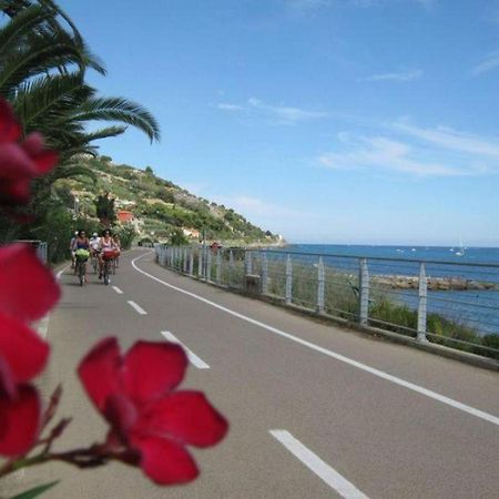 "Sapore Di Liguria" In Antico Borgo Terzorio Exterior photo